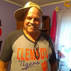 Meet your Posher, Clayton